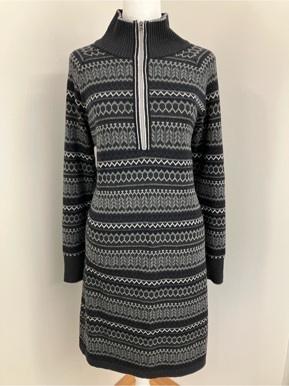 Eddie Bauer Charcoal & Light Gray Zip-Neck Fair Isle Sweater Dress